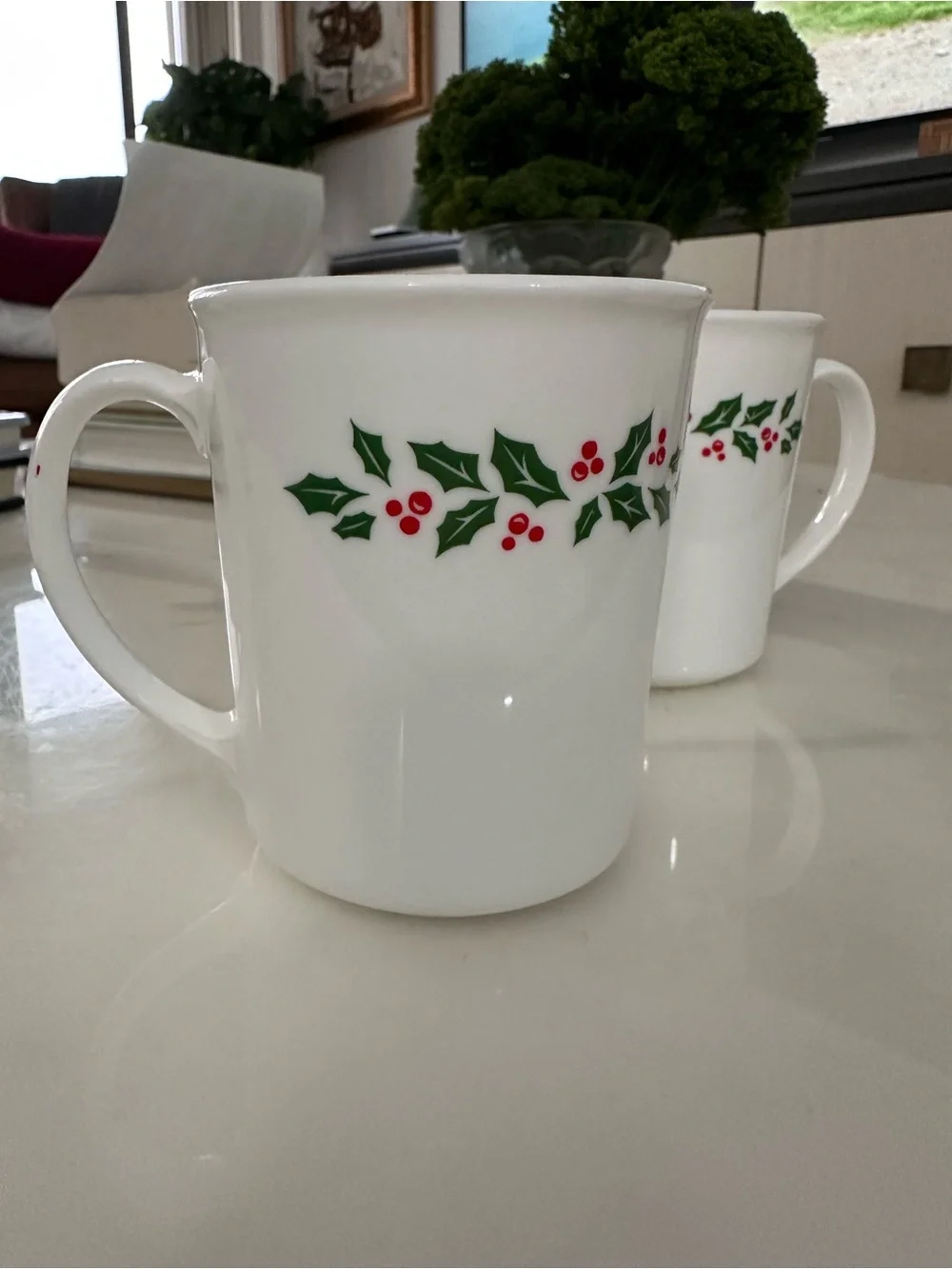 Vintage Corelle Winter Holly Christmas Mugs Set of 2 Corning Holiday Cups USA